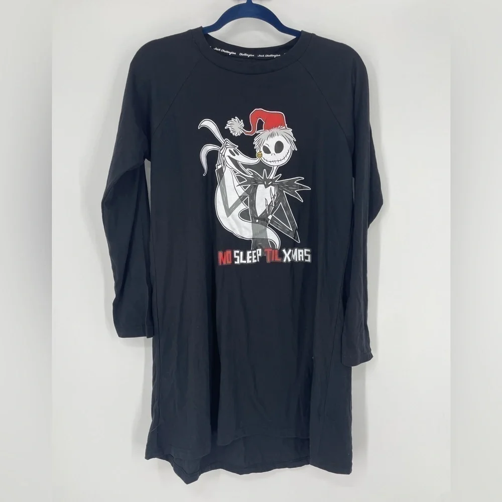 THE NIGHTMARE BEFORE CHRISTMAS WOMEN'S JACK SKELLINGTON SLEEP SHIRT - Picture 2 of 4